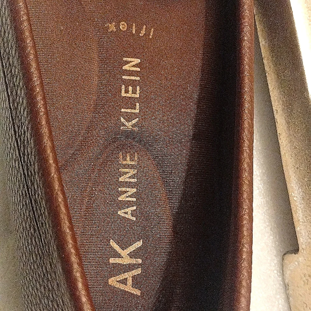 Brown Flats/loafers - Picture 4 of 4